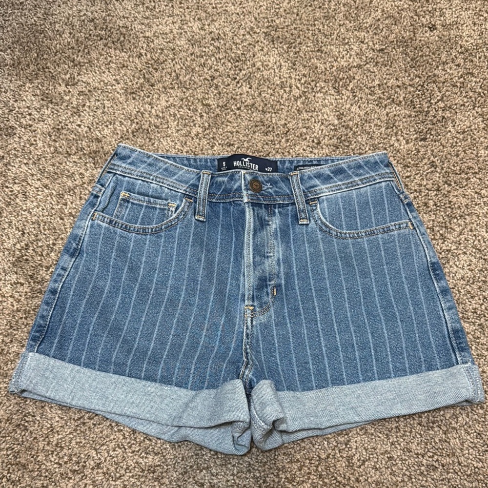 Hollister Pinstripe Mom Jean Shorts